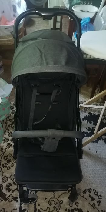 Продам детскую коляску б/у