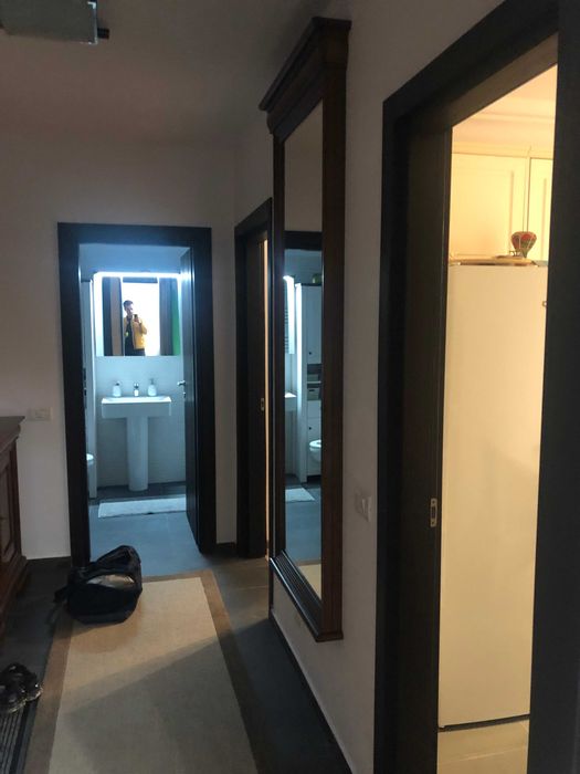 Apartament 2 camere (nou, mobilat) + 2 locuri de parcare (optional)