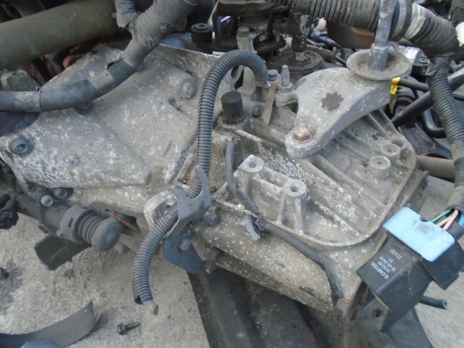 Cutie viteze Peugeot Expert,FIAT SCUDO,CITROEN JUMPY 2.0 HDI din 2008