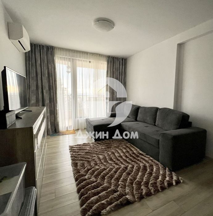 Продава се Двустаен апартамент в Свети Влас - 67 кв.м за 1612 €/кв.м - Снимка #1