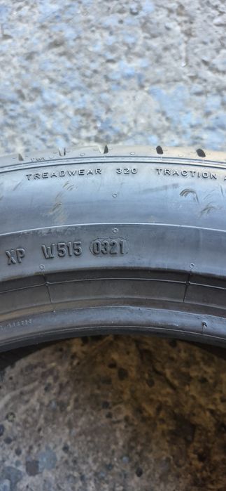 4 anvelope vara runflat Pirelli,fata 275/45/20,spate 305/40/20.Pretul este pe bucata.