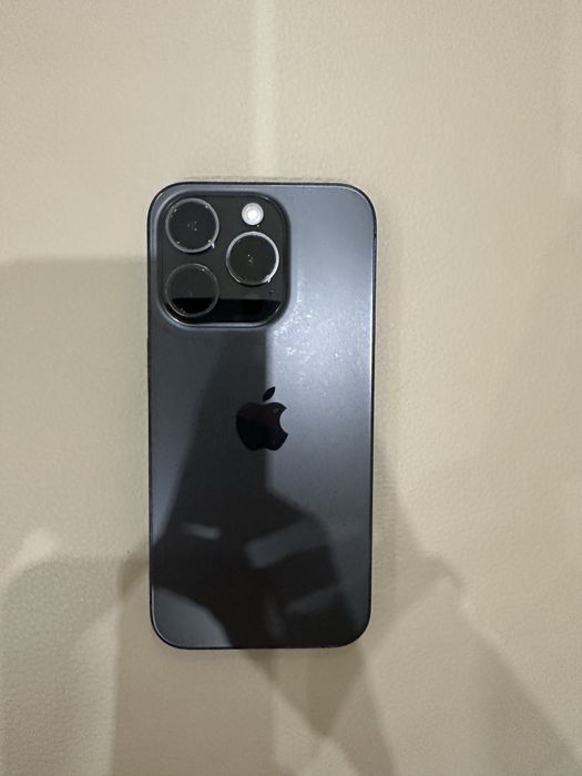 Iphone 15 PRO 256  черен