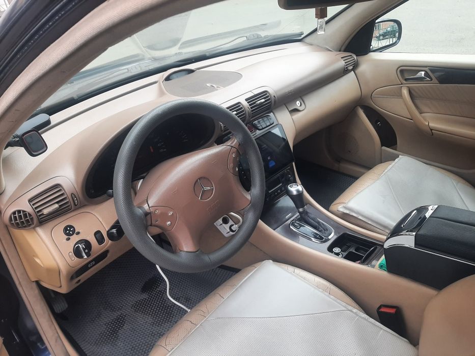 Мерседес С 240 ,