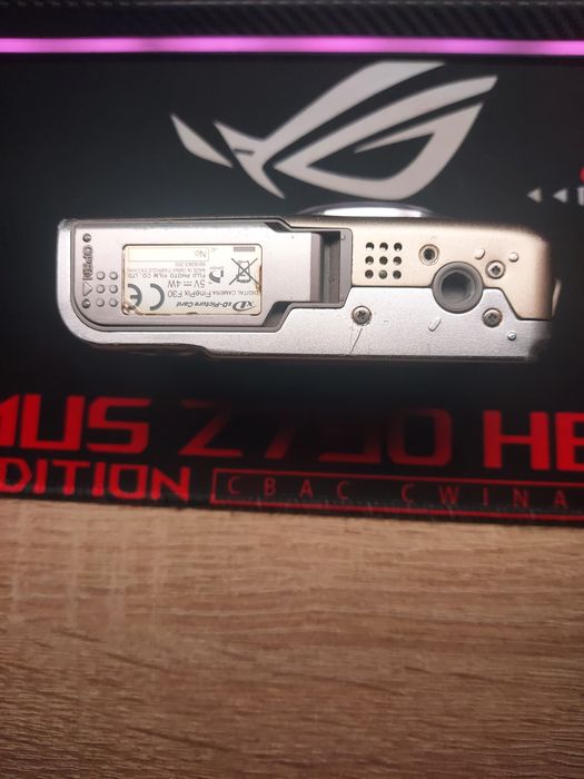 Fujifilm finepix f30