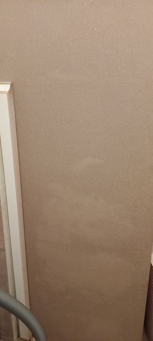 Продам дверь 10000 тенге