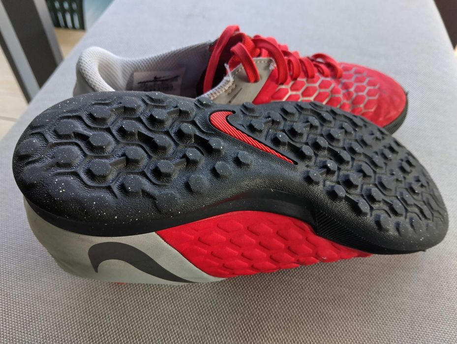 Ghete fotbal Nike 35.5
