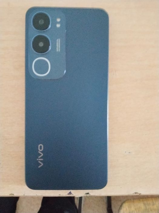 Продам Vivo y19s в идеальном состоянии