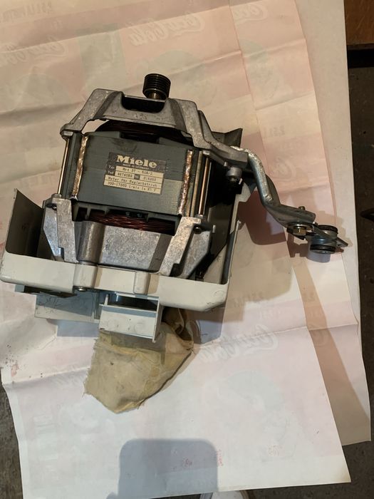 Motor masina spalat rufe Miele