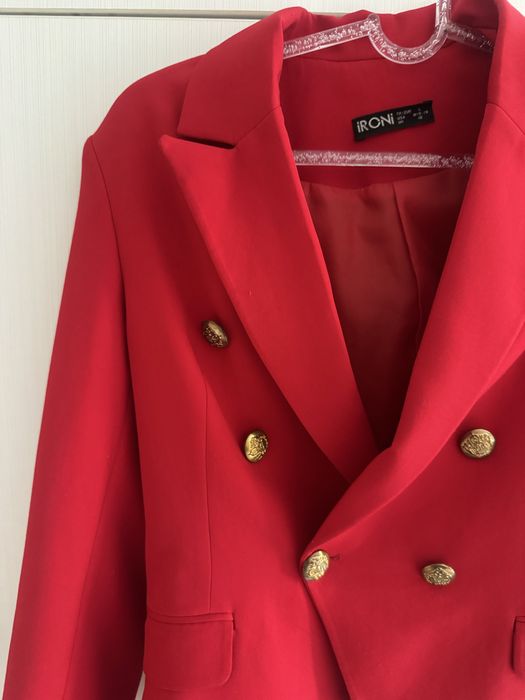 Разпродажба - сако, жилетка и елече