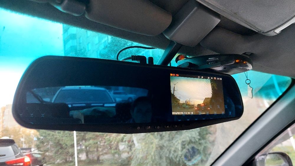 Тойота Карина Е хэтчбек