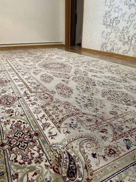 Продам ковер 200*400