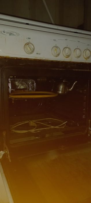 Газовая плита рабочая