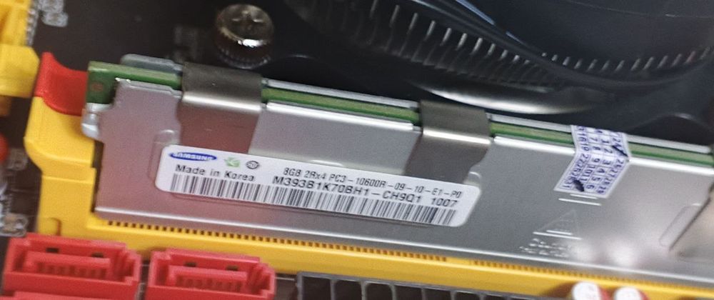 продам новую мощную игровую компьютер