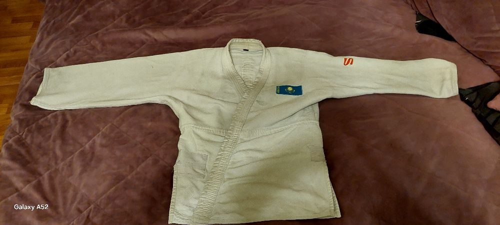 Продам кимано адидас,сакура