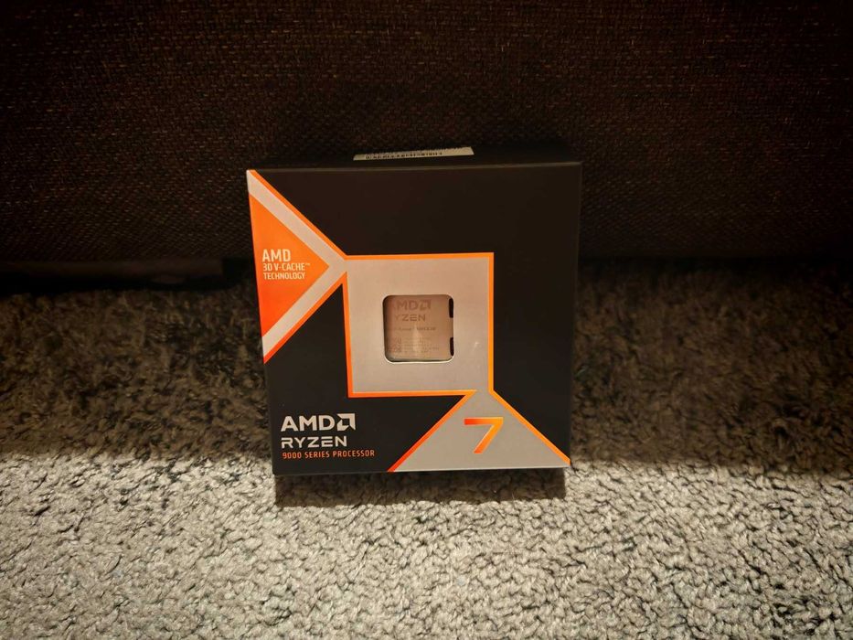 Процесор AMD - Ryzen 7 9800X3D, 8 cores, 5.2Ghz, 96MB, AM5