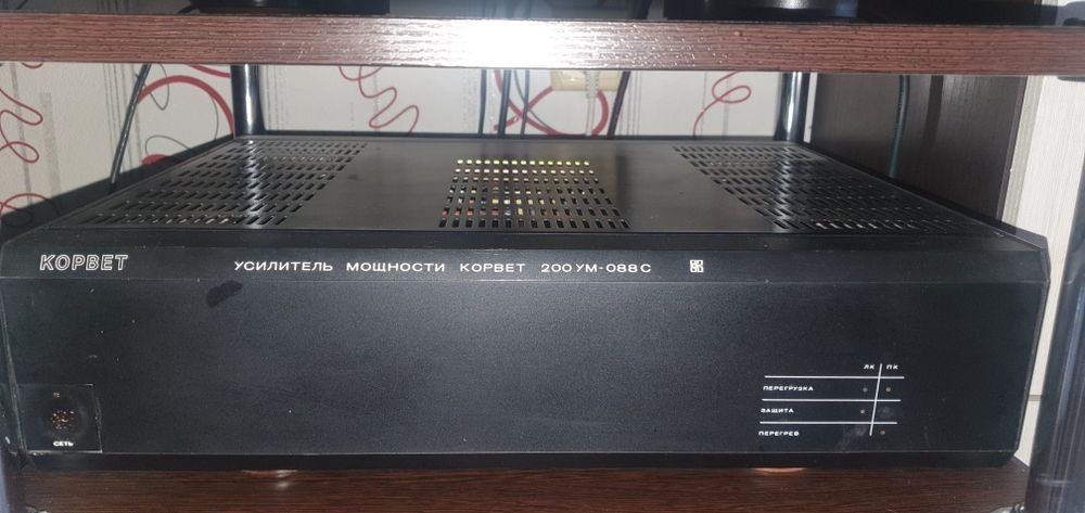 Продам усилитель Корвет .