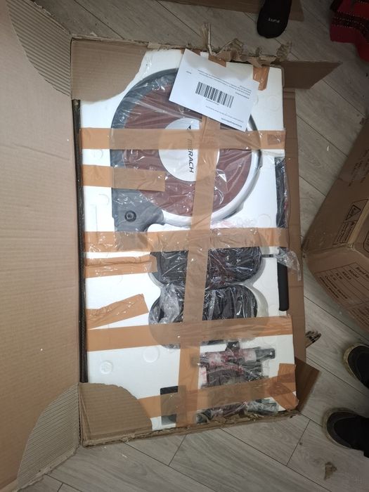Aparat de vâslit magnetic profesional pentru acasă MERACH – NOU, în ambalajul original!