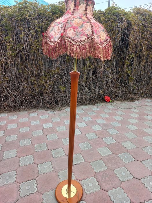 Светильник в спальню