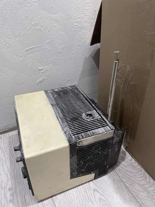 Телевизор продам