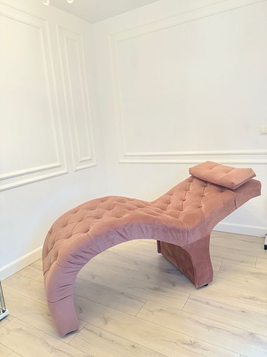 Mobilă salon de instrumentare