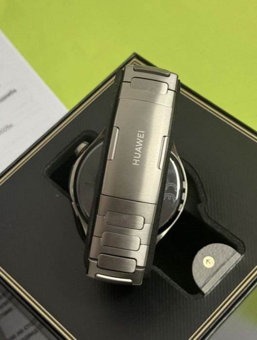 КАТО НОВ 46mm Huawei Watch 5 Yettel Гаранция 2026г. Titanium