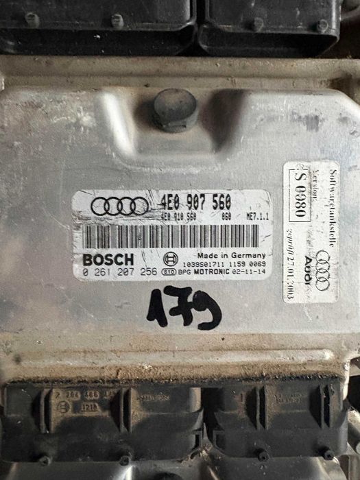 Компютър еку Ауди А8 4.2бензин 335кс ecu електронен блок двигател
