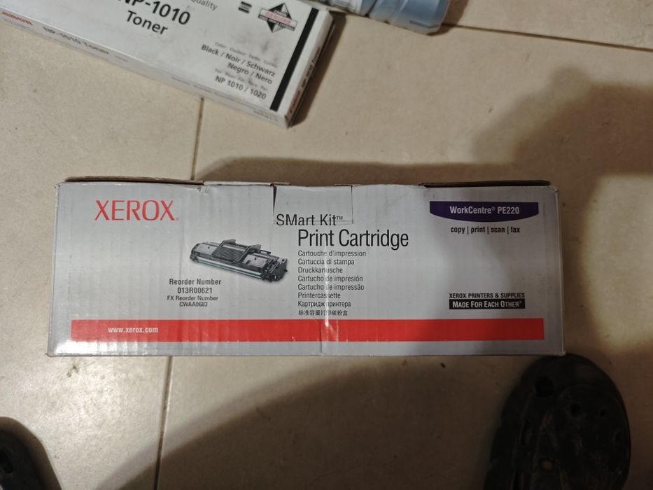 Cartușe imprimante noi