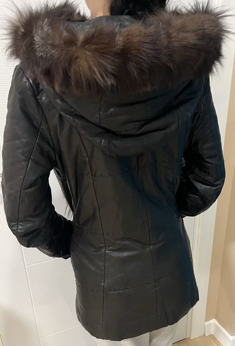 Дамско кожено яке с естествен косъм