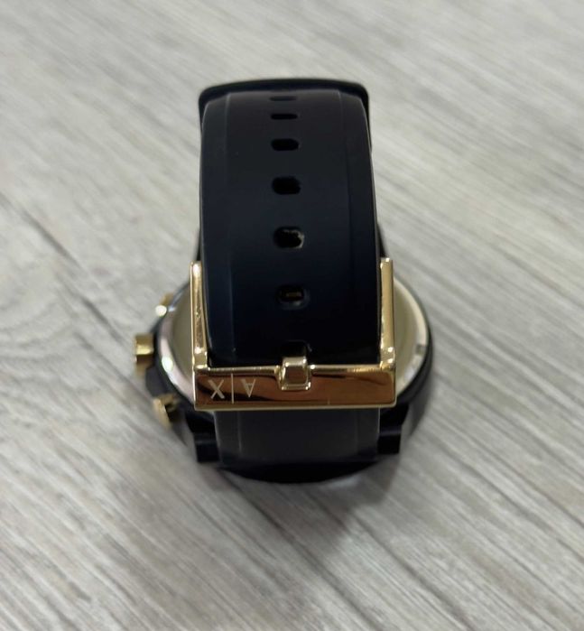 Мъжки часовник  Armani EXCHANGE с черно покритие  - AX7105