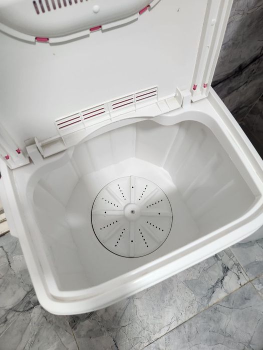 Mini stiralka srochno sotiladi