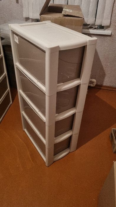 Пластиковые комоды