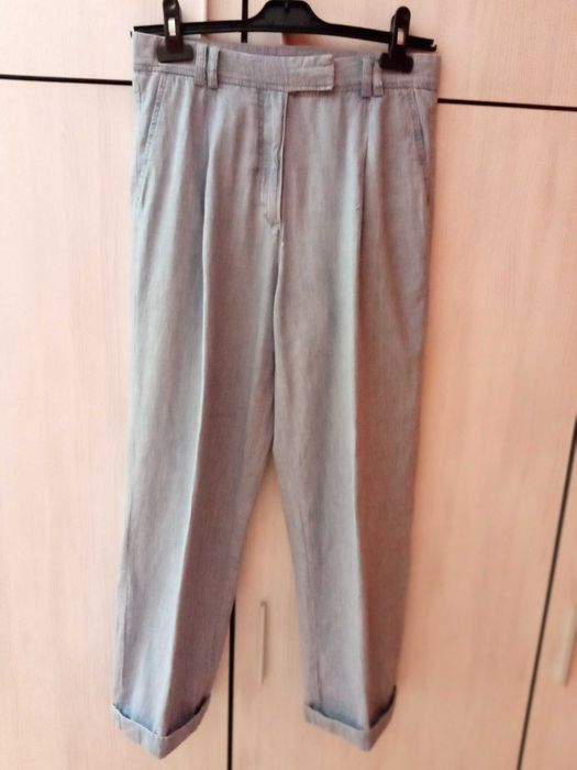 Дамски летни дънки и пола от памук.