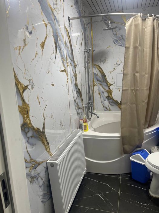 Ijaraga qizlarni qoyamiz 2 xonali uy hamma sharoitlari bor