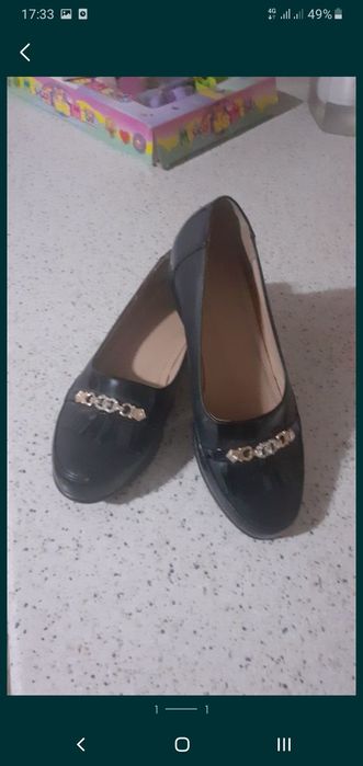 Туфли                            .                    .