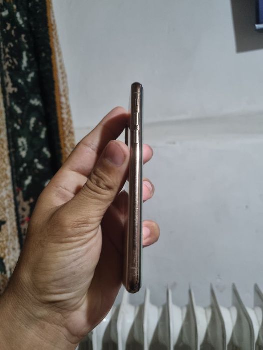 Iphone xs holati idial pamit 256 100 feys truton hamasi bor