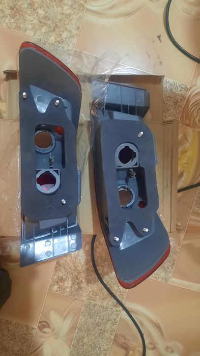 Продам плафоны камри 7000 за пару