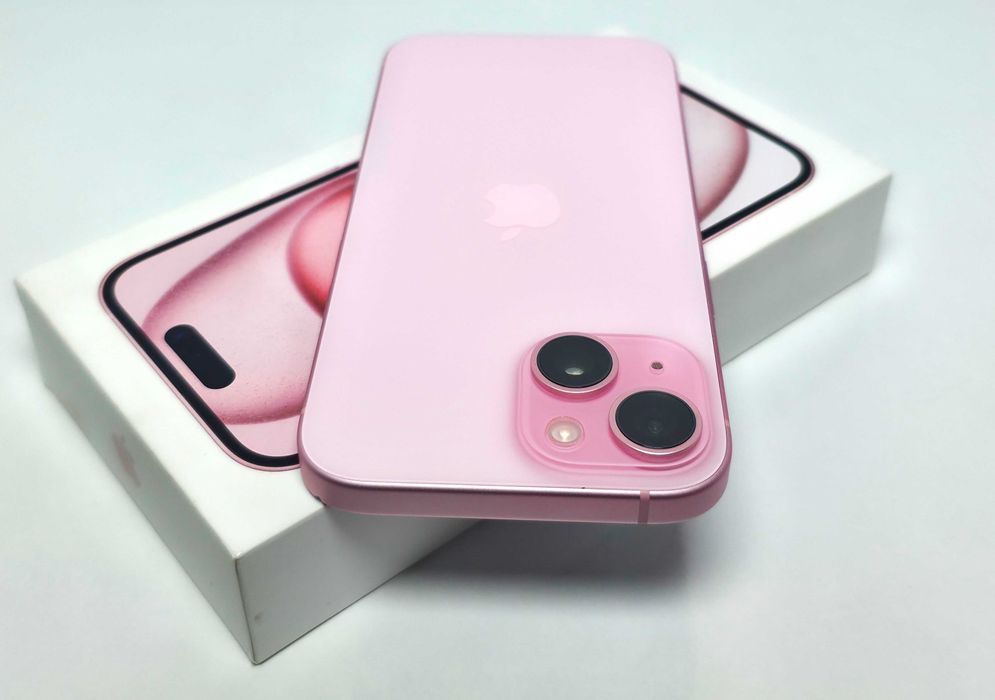 iPhone 15 128GB Blue