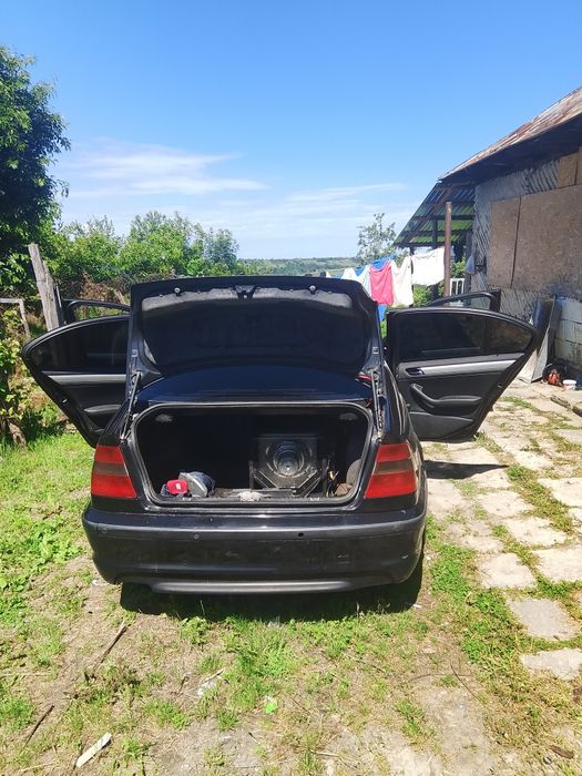 BMW 3 Series 2002 — imagine 3