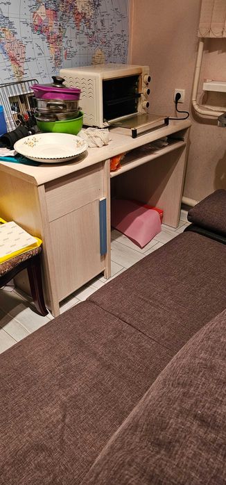 Стол письменный для школьников