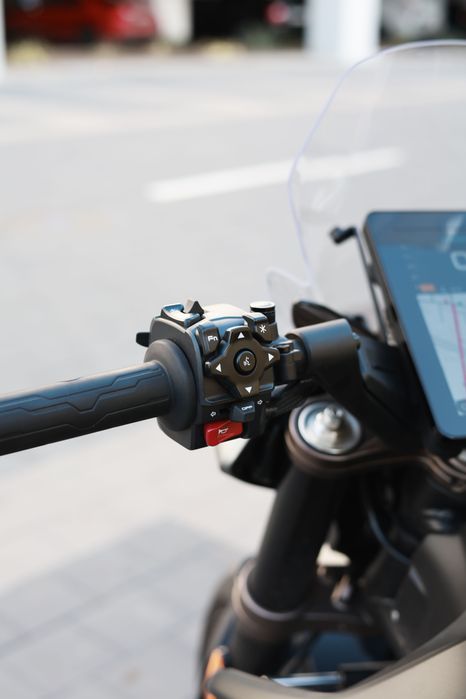 CF MOTO 800NK Advanced 2024 Garantie 2029