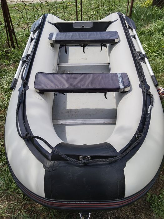 Продам лодку ПХВ