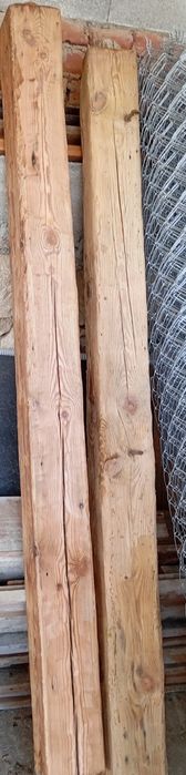 Дървен материал, греди и ламперия.