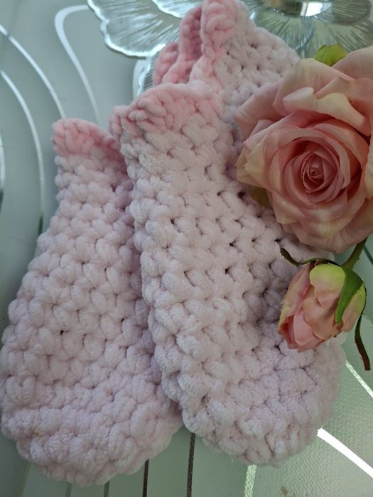 Мягкие, теплые тапочки.