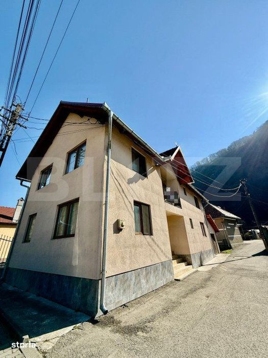 Casa  de vanzare in Sugag – Ideala pentru locuinta sau investitie.