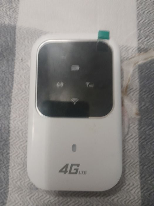 Продам модем в хорошем состояние