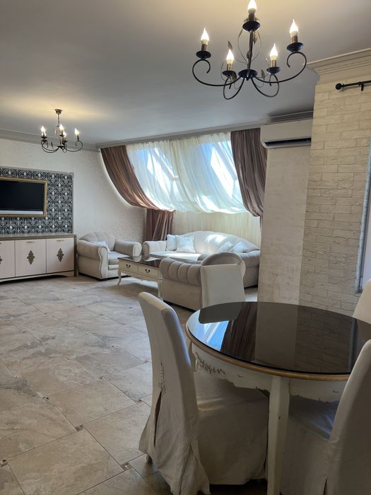 Дава се под наем Двустаен апартамент в Варна, Зимно кино Тракия - 101 кв.м за 700 € - Снимка #4