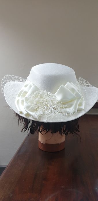 Palarie elegantă