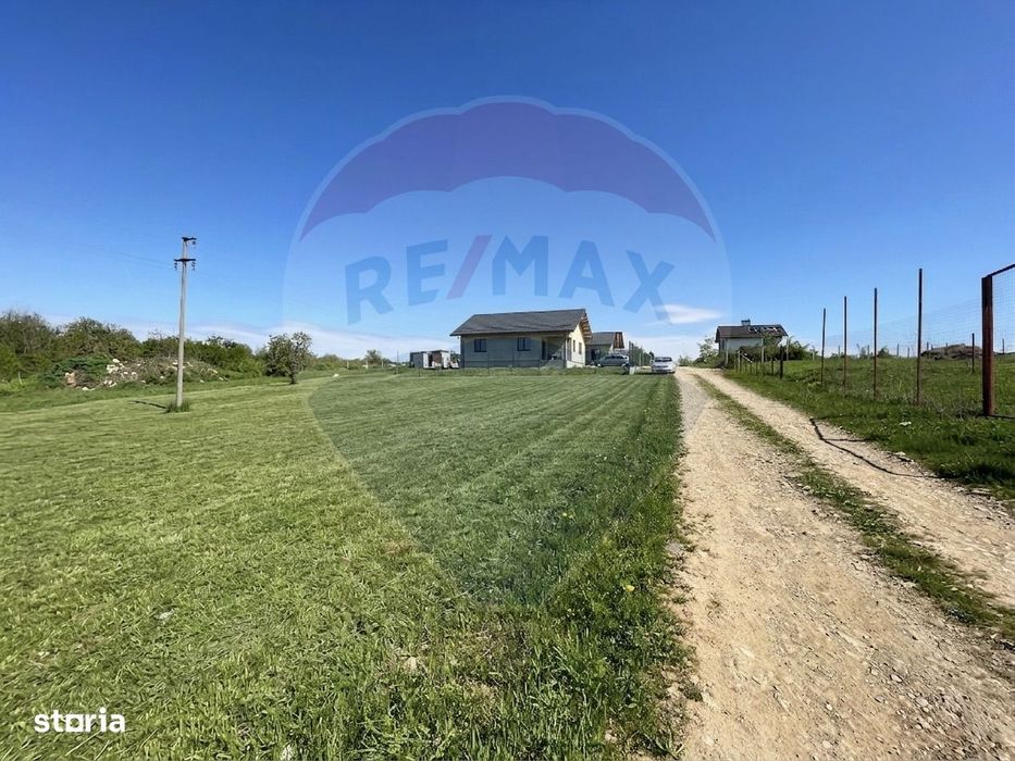 Teren intravilan construibil – 450 mp | Str. Crangului, Paulesti