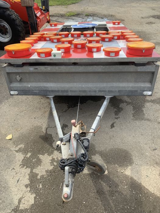 Remorca semnale/indicatoare drumuri