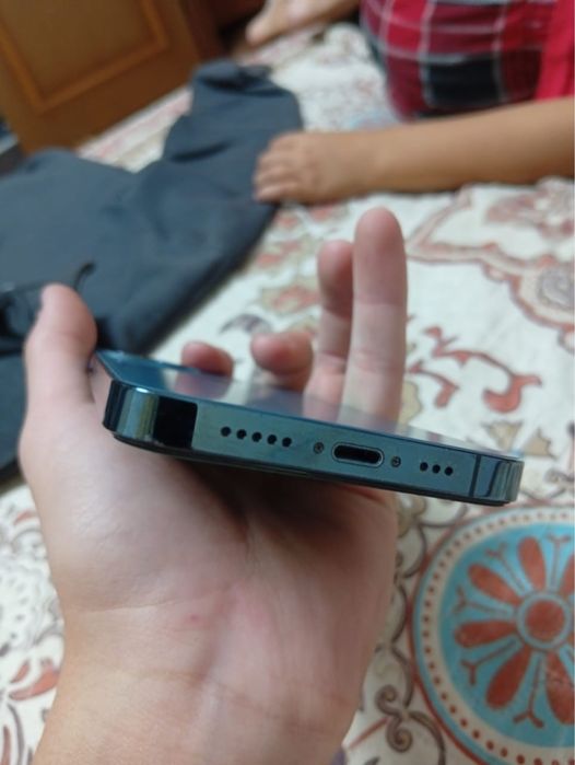 В Продаже Iphone 12про в хорошем состояние